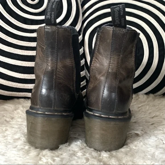 DR MARTENS Cadence Greenland Chelsea Boots - Picture 8 of 9